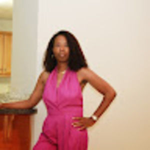 Meet your Posher, Monique